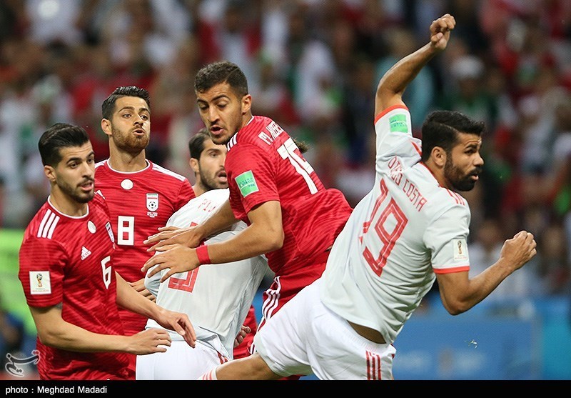 جام جهانی 2018| تلگراف: ایران یک رونالدو کم داشت/ دفع توپ به‌سبک کشتی‌کجی و حمایت عجیب هواداران