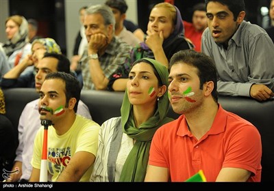 تماشاگران فوتبال ایران اسپانیا