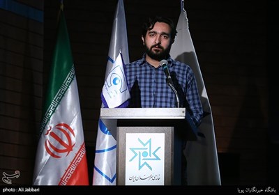 سخنرانی محمد دلکش کاندیدای انتخابات بازرسان انجمن صنفی عکاسان مطبوعاتی ایران