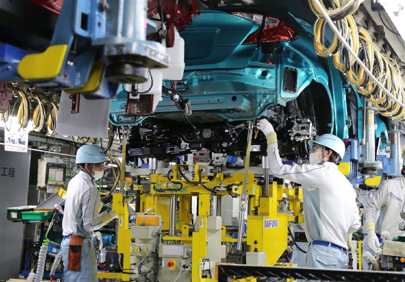 کاهش آمار تولیدات کارخانه‌ای ژاپن به دلیل پایین آمدن تولید خودرو