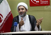 عضو مجلس خبرگان رهبری: خبرنگاران نقش بزرگی در مقابله با تحریفهای دشمنان دارند