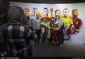 تماشای تیم های فوتبال ایران و پرتغال در چارسو