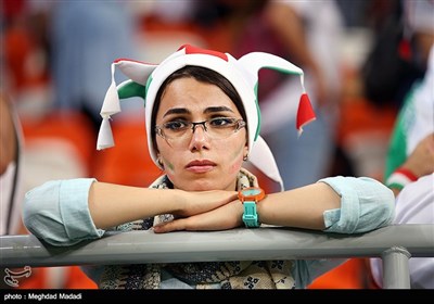 Fans in Russian Saransk Stadium Watch Iran-Portugal World Cup Match