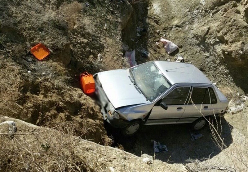 سقوط پراید به داخل رودخانه سروآباد 4 کشته و زخمی بر جای گذاشت