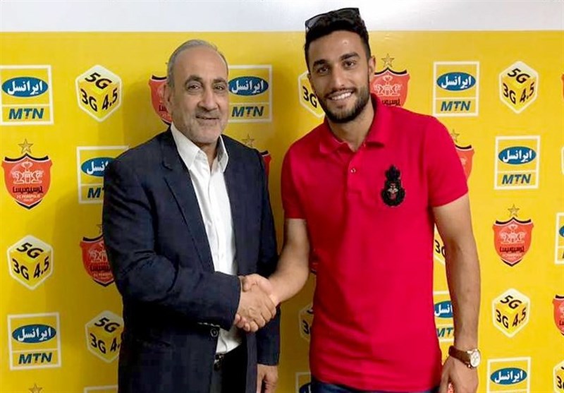Two Persepolis Players Extend Contract