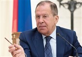 لاوروف: روسیه به تلاش‌های صلح آمیز خود ادامه می‌دهد