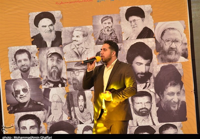شب شعر و موسیقی &quot;بزم رزم&quot; با حضور شاعران و خوانندگان انقلابی در شیراز برگزار می‌شود