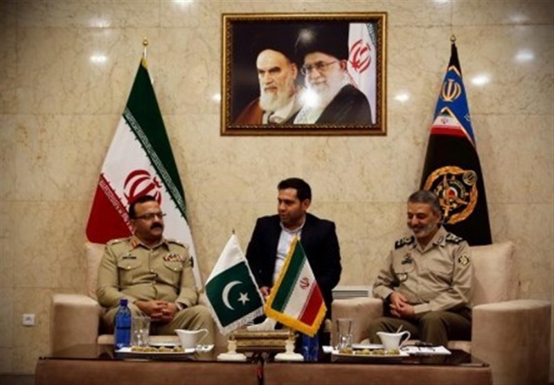 رئیس ستاد ارتش پاکستان با سرلشکر موسوی دیدار کرد