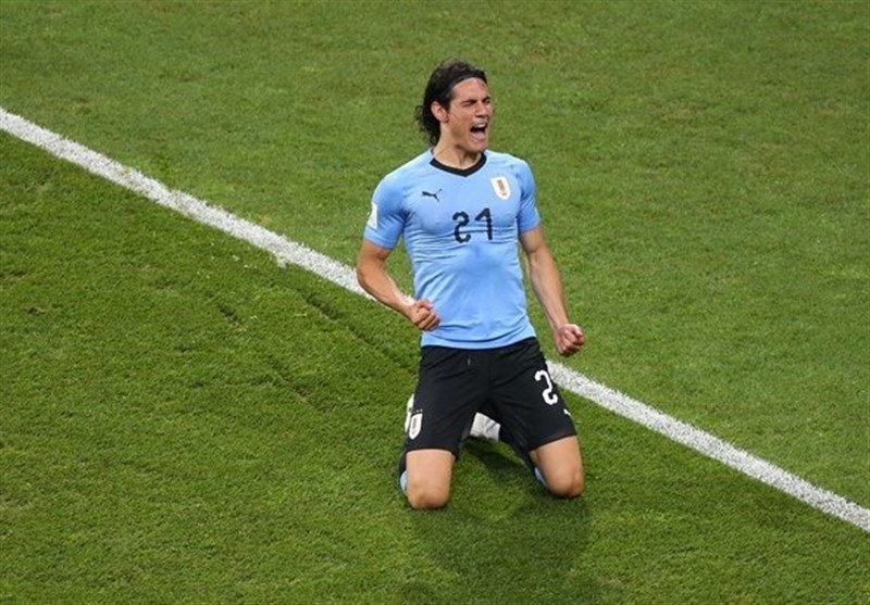 World Cup: Cavani Fires La Celeste Past European Champions