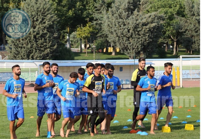 گزارش تمرین استقلال| فوتبال درون تیمی چهار نفره/ عکس یادگاری شفر با دستیار منصوریان + عکس
