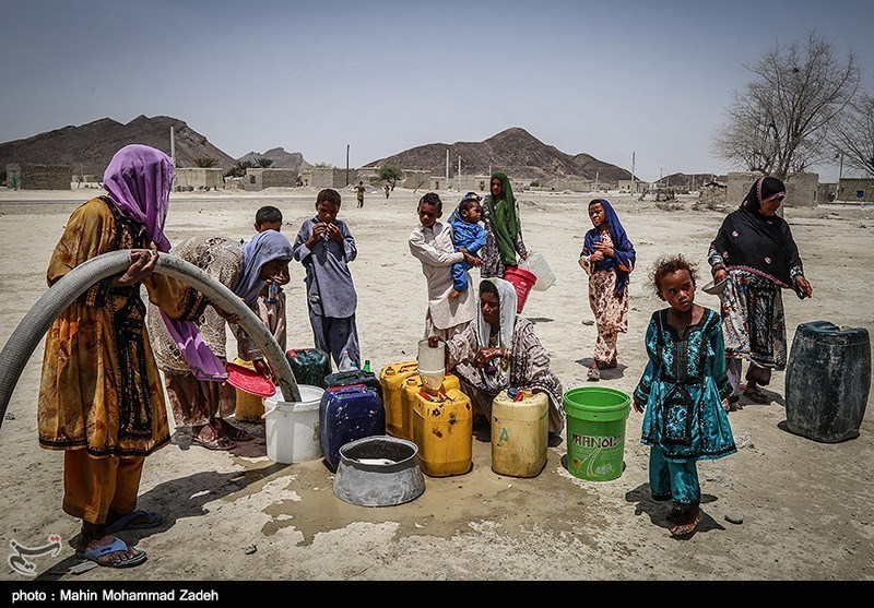 بحران آب در بلوچستان| 8000 روستایی محروم بلوچستان تشنه بازسازی یک خط انتقال آب + فیلم