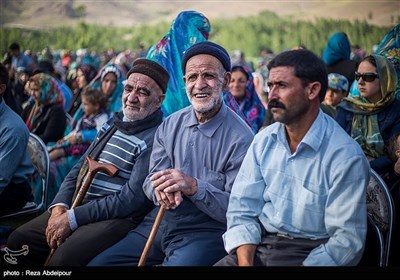 تبریز میں جاری گل محمدی میلہ سے چند تصاویر