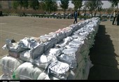 کشف بزرگترین محموله ترانزیت مواد مخدر از نوع &quot;مرفین&quot; در سیستان و بلوچستان به‌روایت تصویر