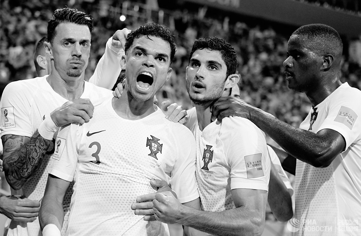 جام جهانی را سیاه و سفید ببنید(عکس)