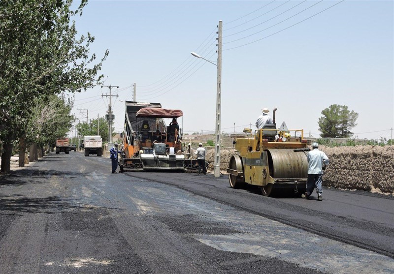 عملیات بهسازی و آسفالت روستاهای بالای 20 خانوار استان همدان تا پایان امسال انجام می‌شود