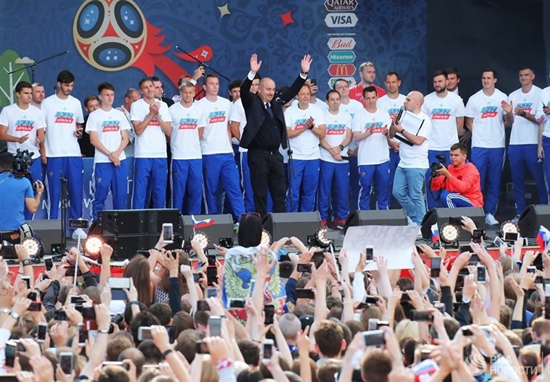 جام جهانی 2018 | روس‌ها چگونه با شاگردان چرچسوف دیدار کردند؟