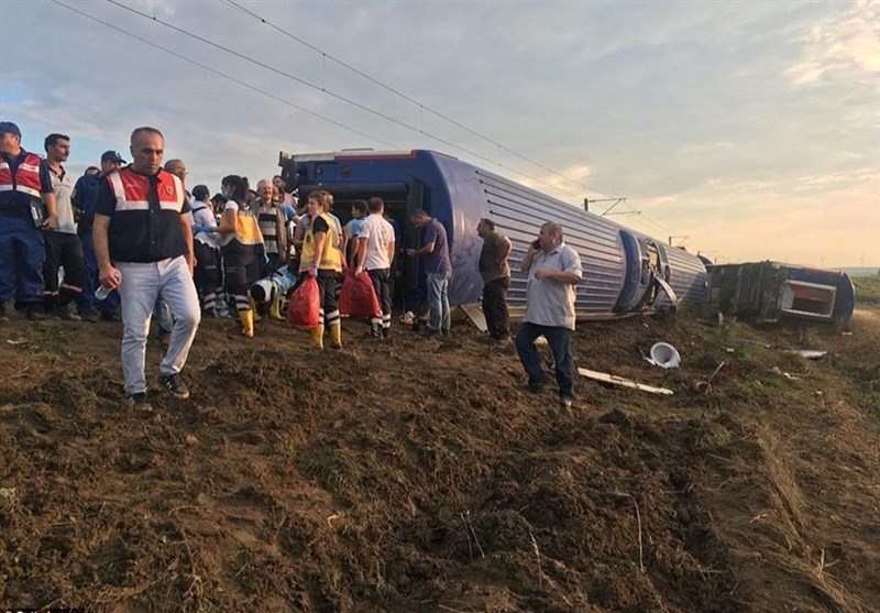 Turkey Train Crash: 24 Die, 318 Injured Following Heavy Rain (+Photos)