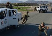همکاری با طالبان؛ دلیل درگیری بین نیروهای پلیس در مرکز افغانستان