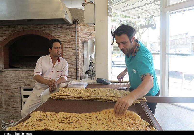 پای حرف نانوایان| نانوایی‌های اردبیل ناراضی از قیمت فعلی نان و مخالف افزایش فشار به مردم