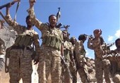 یک فرمانده ارتش یمن در گفت‌وگو با تسنیم: ادعای برقراری آتش بس درحدیده بی اساس است