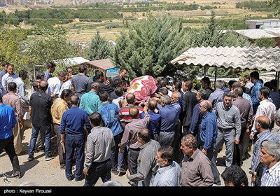 تشییع جانباختگان حادثه تصادف نفتکش با اتوبوس - سنندج