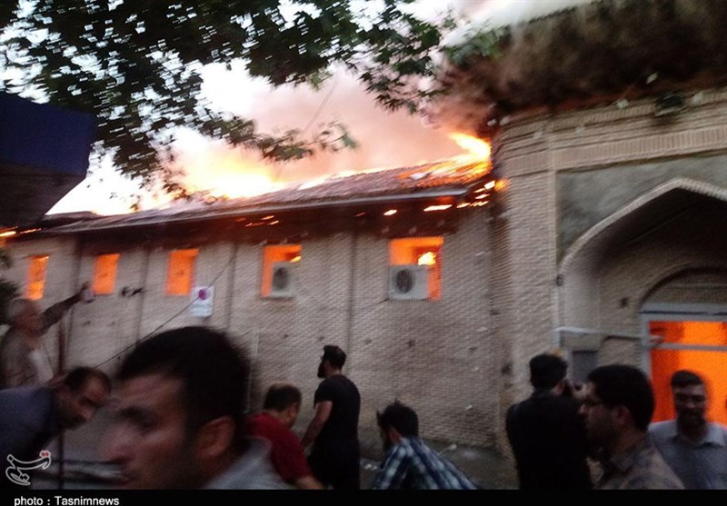 مسجد جامع ساری طعمه حریق شد
