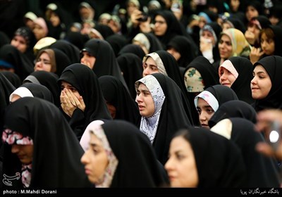 همایش دختران انقلاب در حسینیه شهید همت