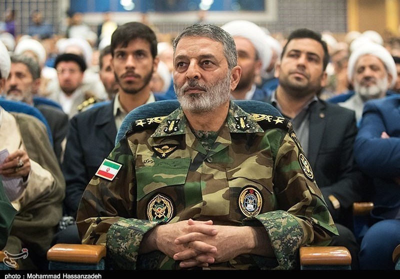 فرمانده ارتش: آسمان ایران در حصار نفوذناپذیر قرارگاه پدافند هوایی است