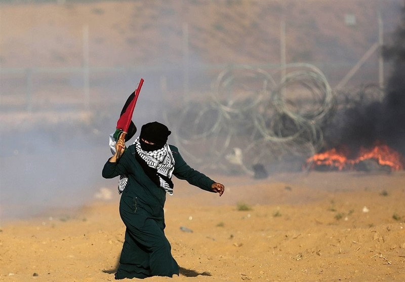 Dozens of Palestinians Injured In Gaza Flotilla Protest (+Video)