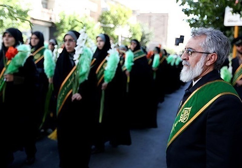 راهپیمایی بانوان به مناسبت دهه کرامت از مرقد &quot;ام‌احمد&quot; تا حرم شاهچراغ(ع) برگزار می‌شود