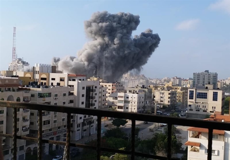 İsrail Gazze&apos;ye Havantopu Saldırısı Düzenledi