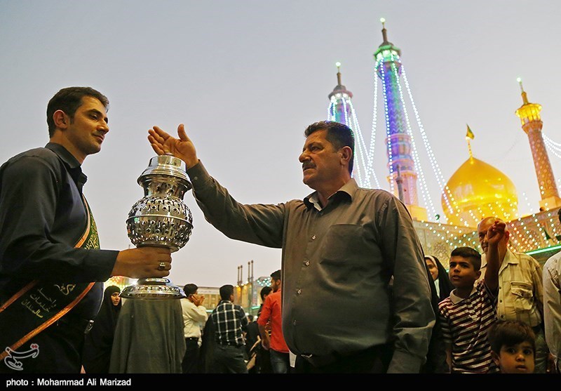 شهر قم در جشن میلاد حضرت معصومه(س) غرق در نور و شادی است