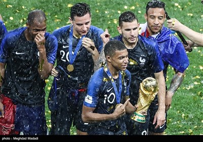 France Beat Brave Croatia 4-2 to Win World Cup Final