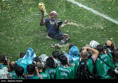 France Beat Brave Croatia 4-2 to Win World Cup Final