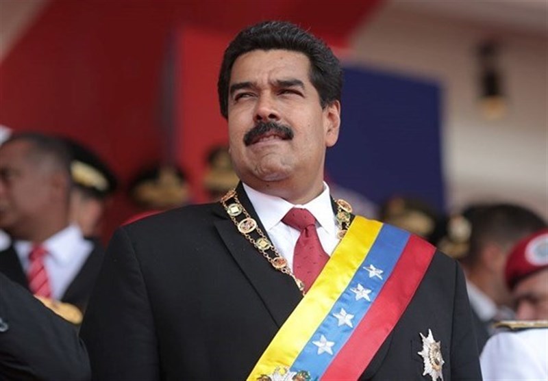 مادورو یعلن إغلاق السفارة الفنزویلیة وکافة القنصلیات فی أمریکا