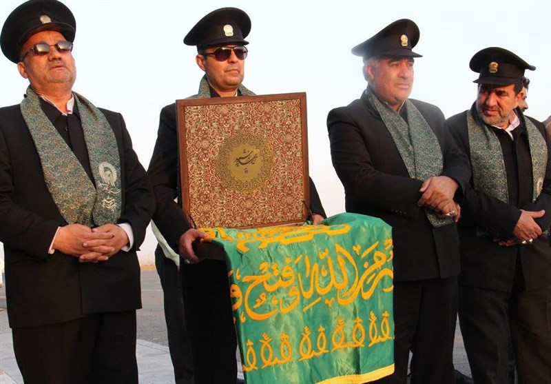 پرچم سبز حرم رضوی فضای استان کرمانشاه را عطرآگین کرد