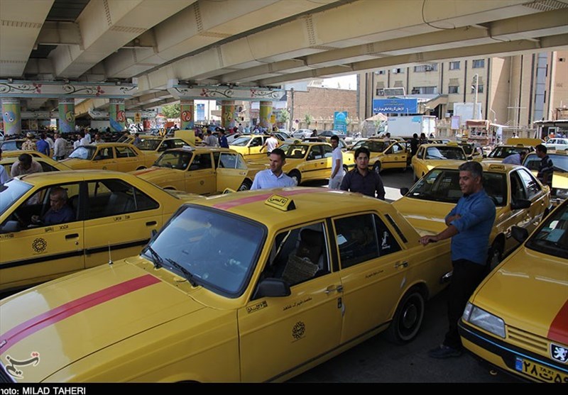 طرح پرداخت الکترونیک کرایه تاکسی در کرمانشاه آغاز شد