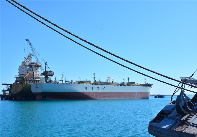 تعلل 14 ساله ایزوایکو در تحویل کشتی به شرکت ملی نفتکش