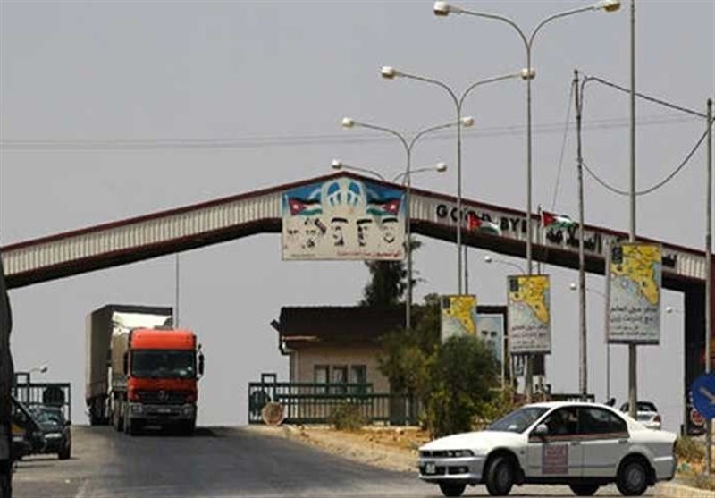قطاع النقل الأردنی یعلن جهوزیته لاستئناف التبادل التجاری مع سوریا
