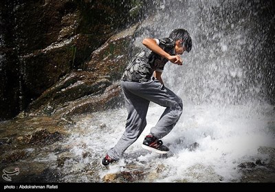 ہمدان؛ شدید گرمی کے سبب عوام کا رخ آبشاروں کی جانب