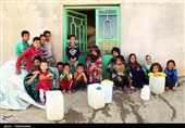 حکایت تسنیم از کمبود آب و چشم‌‌انتظاری مردم برای رسیدن تانکرهای آبرسان / تب بی‌آبی در ‌سربیشه بیداد می‌کند