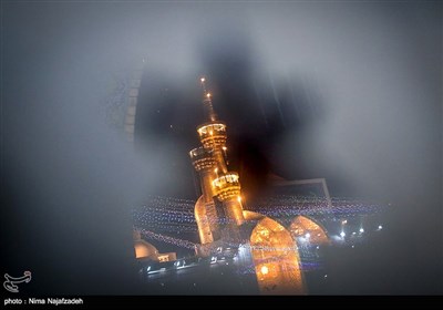 Pilgrims Mark Birth Anniversary of Imam Reza (AS) in Mashhad