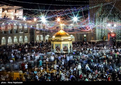 Pilgrims Mark Birth Anniversary of Imam Reza (AS) in Mashhad