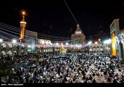 Pilgrims Mark Birth Anniversary of Imam Reza (AS) in Mashhad