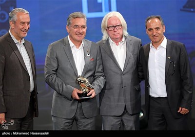 وینفرد شفر و برانکو ایوانکوویچ در مراسم انتخاب برترین‌های هفدمین دوره لیگ برتر فوتبال