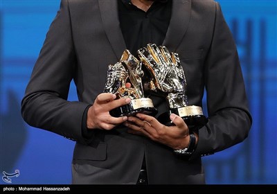 تندیس های مراسم انتخاب برترین‌های هفدمین دوره لیگ برتر فوتبال