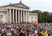 تظاهرات آلمانی‌ها علیه سیاست‌های ضد پناهجویی دولت