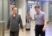 حضور سفرای ارشد کره شمالی در فرودگاه پکن پس از جلسه مهم با کیم‌ جونگ اون