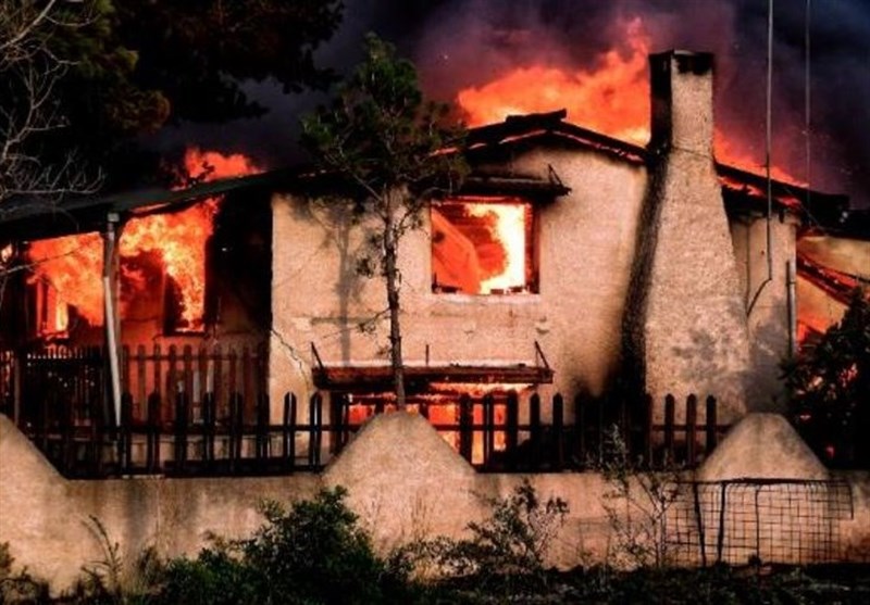 افزایش قربانیان آتش‌سوزی در یونان به 74 کشته و 164 زخمی