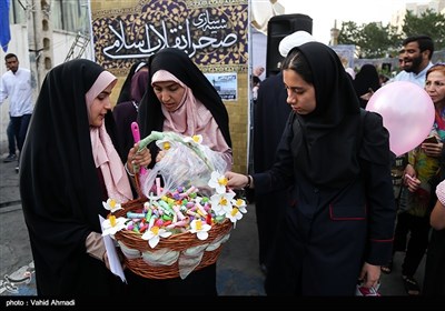 جشن مردمی میلاد امام رضا(ع) در محله صادقیه